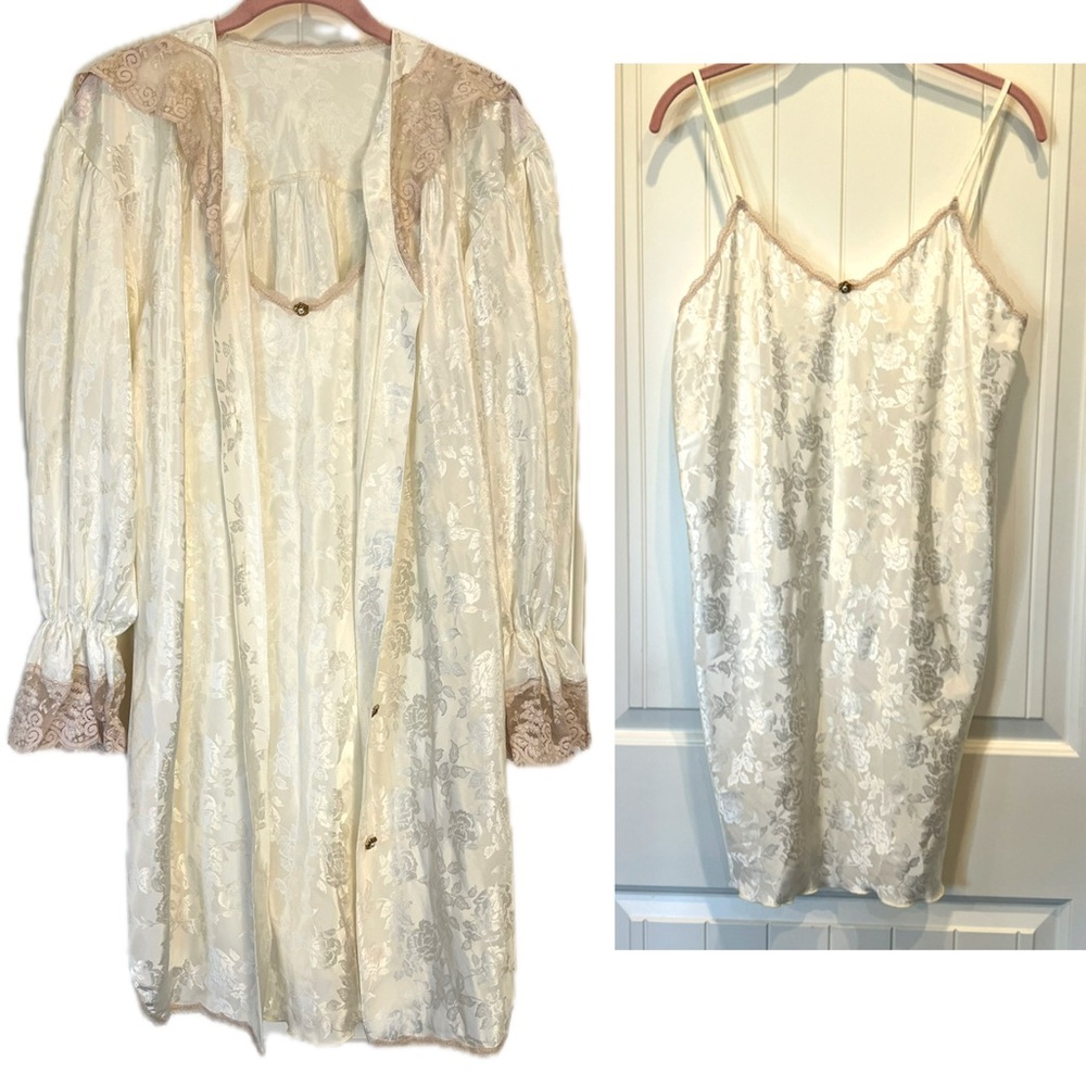 Vintage Lingerie Satin Jacquard Floral Lace Trim Robe & Slip Set Colesce Couture